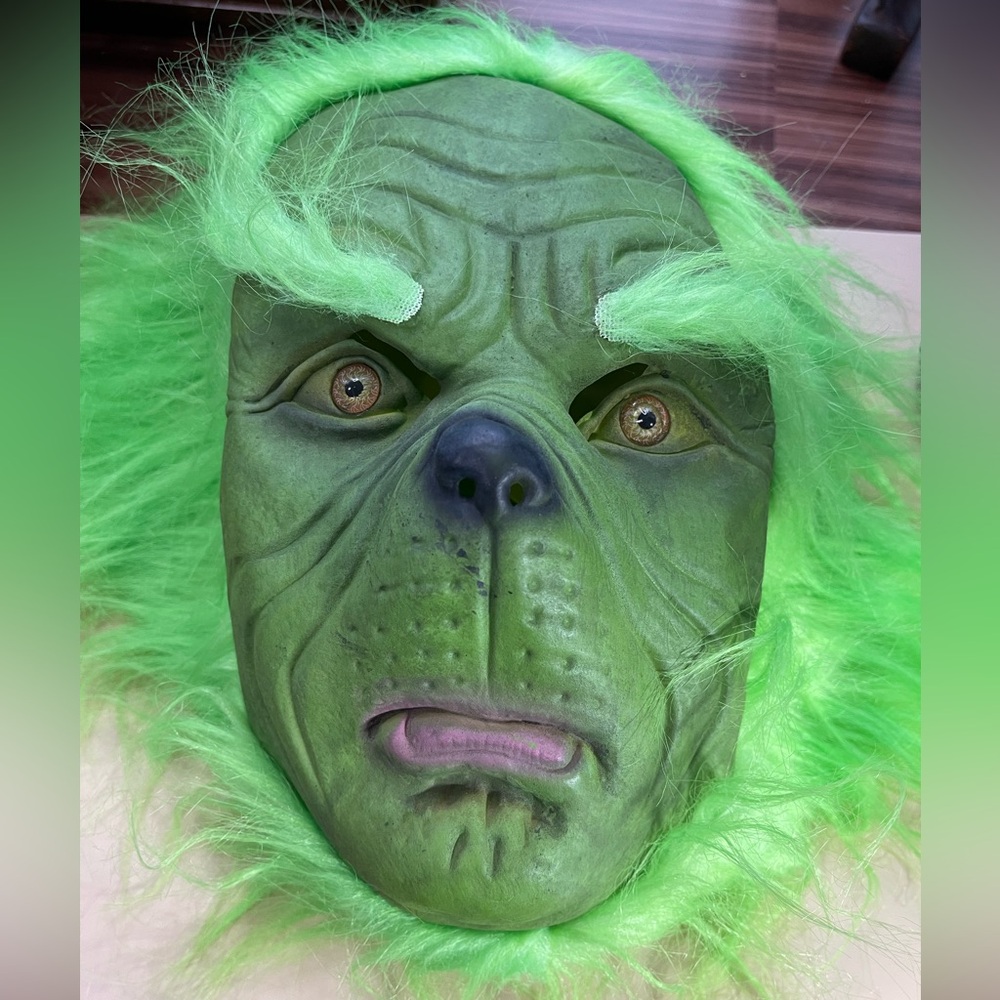 Grinch mask